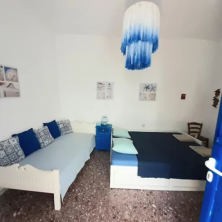 Cycladic House White And Blue In Kato Chora *