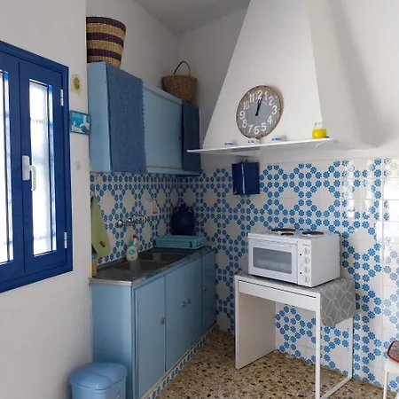 Cycladic House White And Blue In Kato Chora 펜션 *